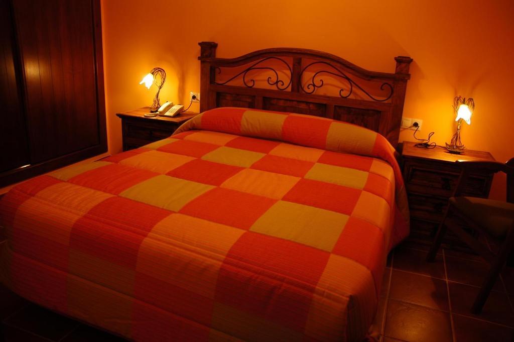 Hotel Rural Los Chaparros Freila Buitenkant foto