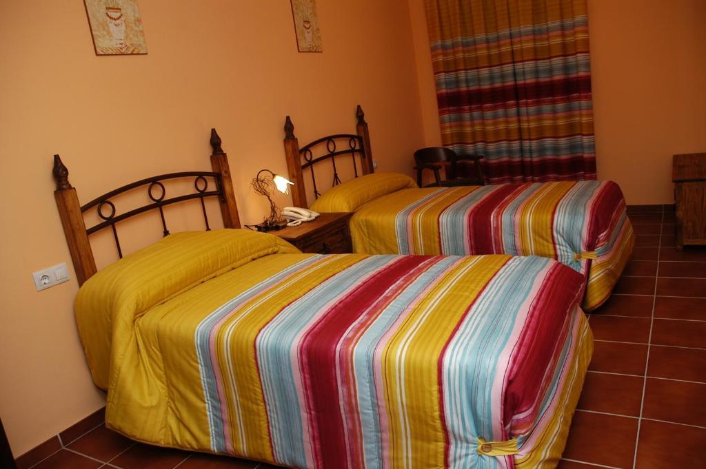 Hotel Rural Los Chaparros Freila Kamer foto